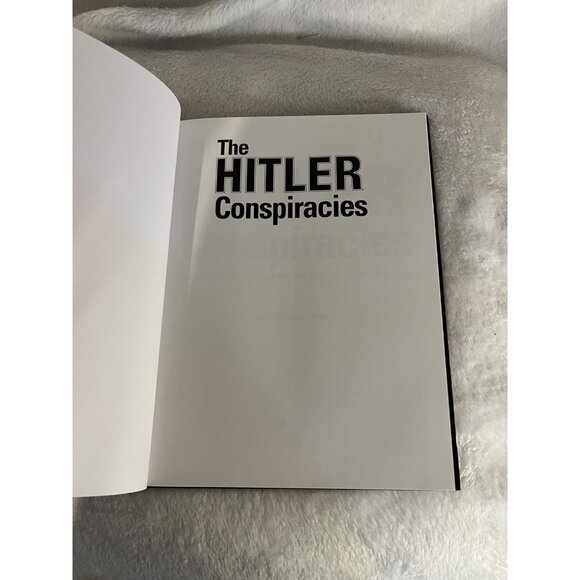The Hitler Conspiracies : Secrets and Lies Behind the Rise and Fall of the Nazi - Picture 4 of 16